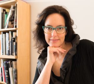 Belkin Curator discusses new course combining art and medicine