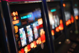 UBC psychology study: Problem gamblers’ siblings also prone to risk-taking