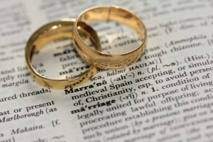 UBC Arts researchers discuss age-old question: Does marriage make us happier and healthier?