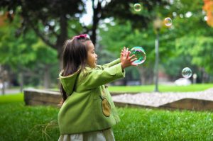 Young children prefer to learn from people who are consistently accurate and confident