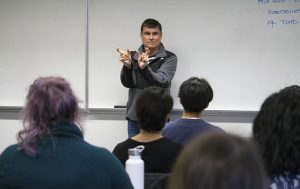 Are you a fan of COVID-19 briefings interpreter Nigel Howard? You can take his ASL courses this fall